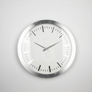 Orologio da parete “Elegant” silver